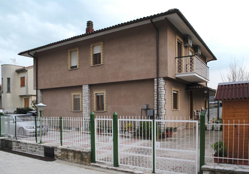 رييتي A Casa Di Gianna B&B المظهر الخارجي الصورة